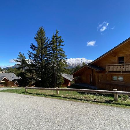Eden Sur Les Pistes Avec Vue Panoramique Sur La Vallee La Joue du Loup Luaran gambar