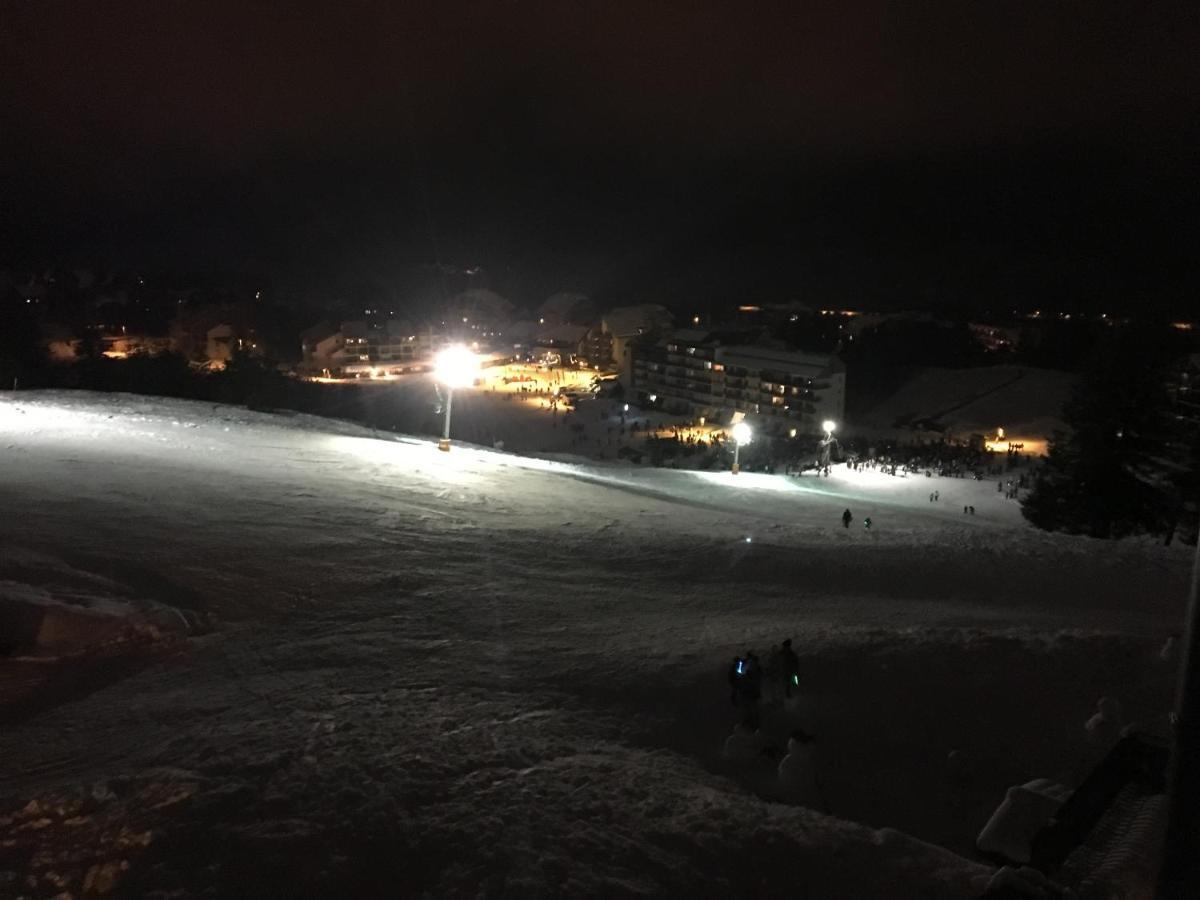 Eden Sur Les Pistes Avec Vue Panoramique Sur La Vallee La Joue du Loup Luaran gambar